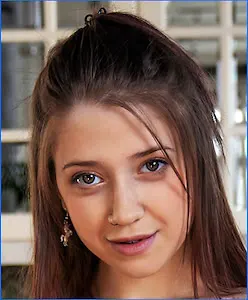 Leah Dimitrescu