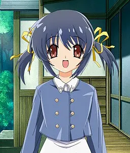 春原 芽衣