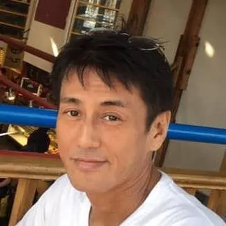 梅原隆弘
