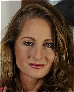 Lynn Hartlova