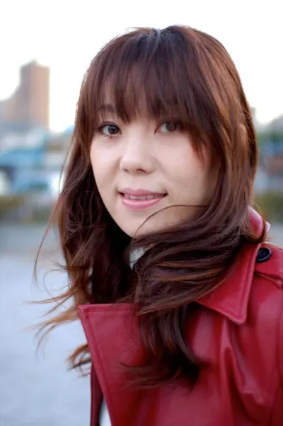 桐岡 麻季