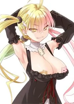千羽鶴イヅナ