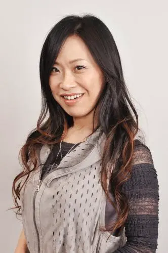 津野田なるみ