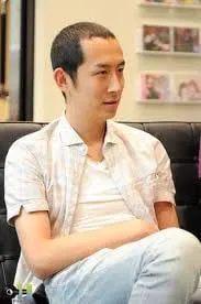 藤間仁